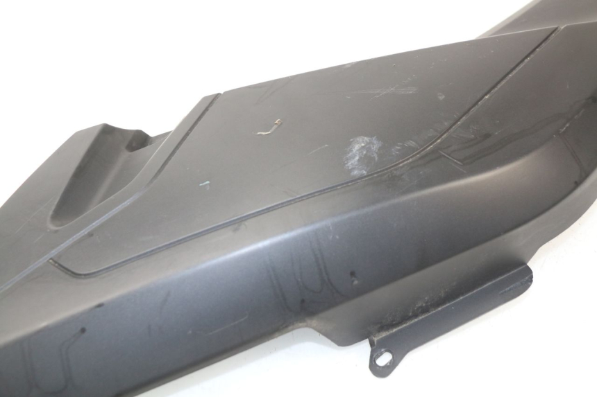 photo de LEFT UNDERSEAT PANEL MBK EVOLIS 125 (2014 - 2018)