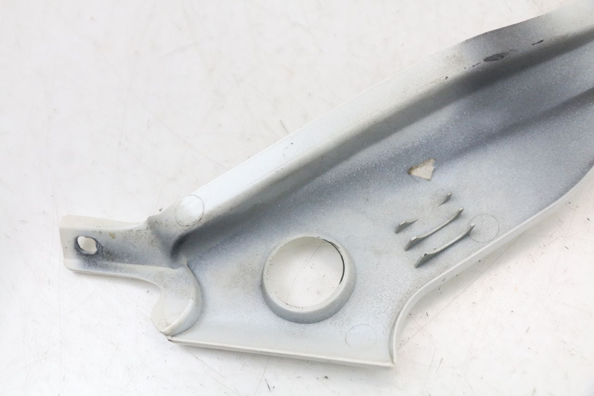 photo de LEFT UNDERSEAT PANEL MOTO GUZZI NORGE 8V GT 1200 (2011 - 2016)