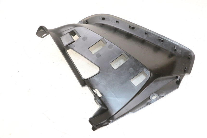 photo de LEFT UNDERSEAT PANEL YAMAHA NEO'S CORE 1 (2022 - 2026) - Product overview