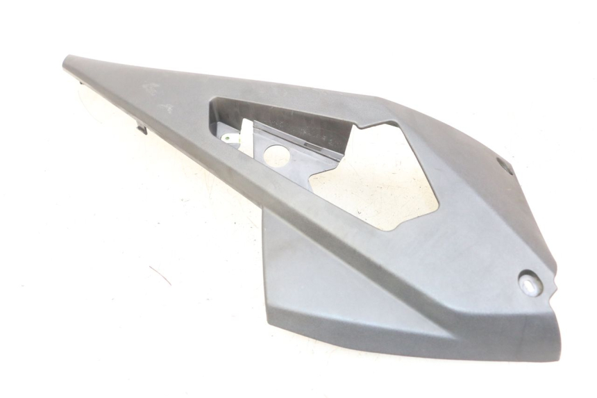 photo de LEFT UNDERSEAT PANEL PEUGEOT GEOPOLIS RS 125 (2007 - 2009)