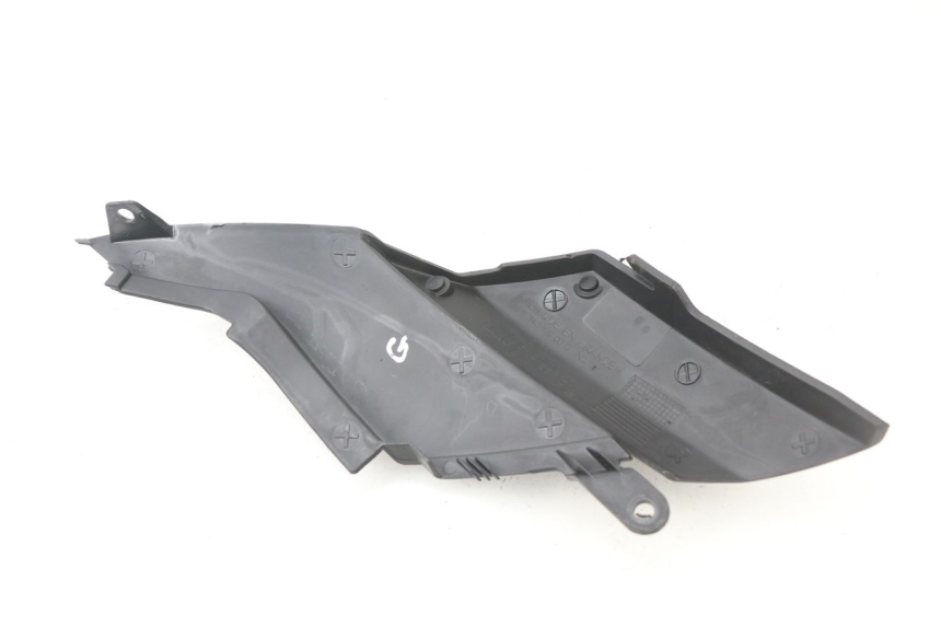 photo de LEFT UNDERSEAT PANEL PEUGEOT JET FORCE CARBU 50 (2003 - 2016)