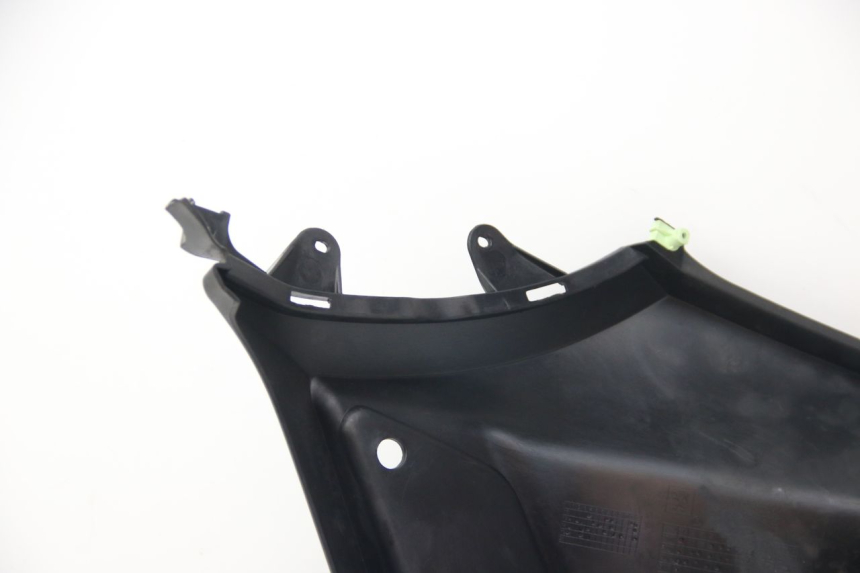 photo de LEFT UNDERSEAT COVER PEUGEOT KISBEE 4T 50 (2018 - 2022)