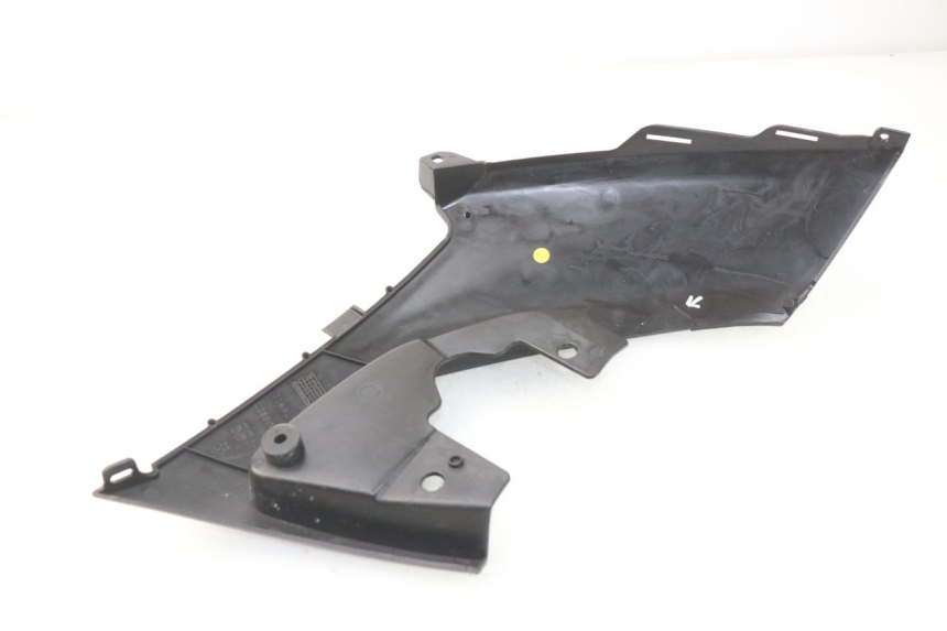 photo de LEFT UNDERSEAT PANEL PEUGEOT METROPOLIS 400 (2017 - 2020)