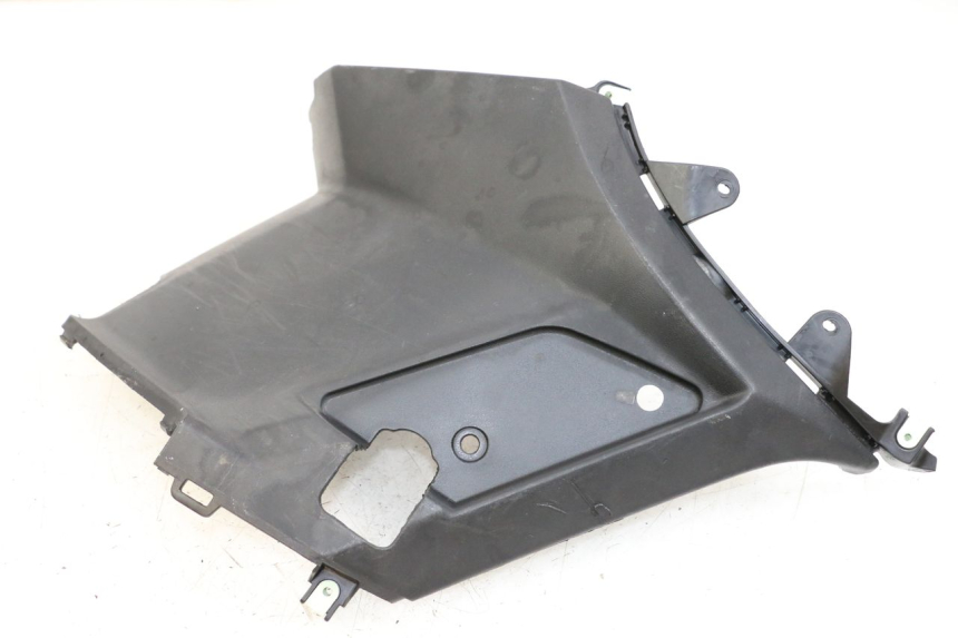 photo de LEFT UNDERSEAT PANEL PEUGEOT STREETZONE 2T 50 (2014 - 2019)