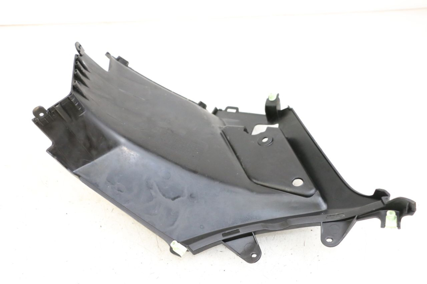 photo de LEFT UNDERSEAT PANEL PEUGEOT STREETZONE 2T 50 (2014 - 2019)