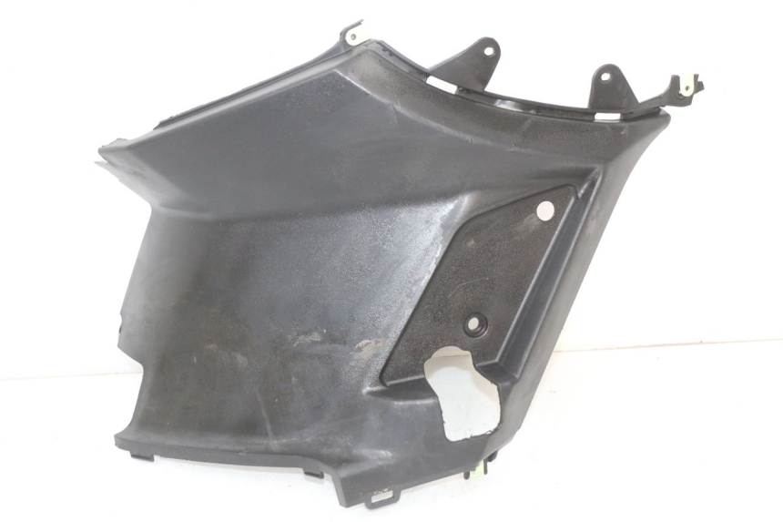 photo de LEFT UNDERSEAT PANEL PEUGEOT STREETZONE I 2T 50 (2018 - 2020)