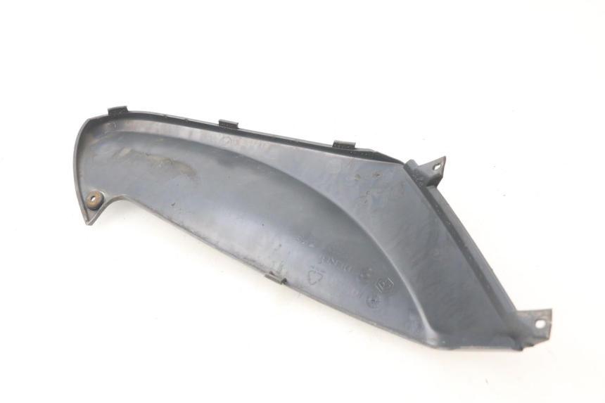 photo de LEFT UNDERSEAT PANEL PIAGGIO FLY 125 (2005 - 2012)