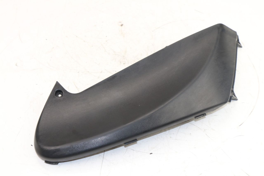 photo de LEFT UNDERSEAT COVER PIAGGIO FLY 100 (2006 - 2010)