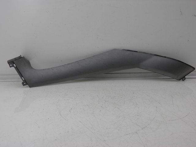 photo de LEFT UNDERSEAT PANEL PIAGGIO MP3 125 (2006 - 2014)