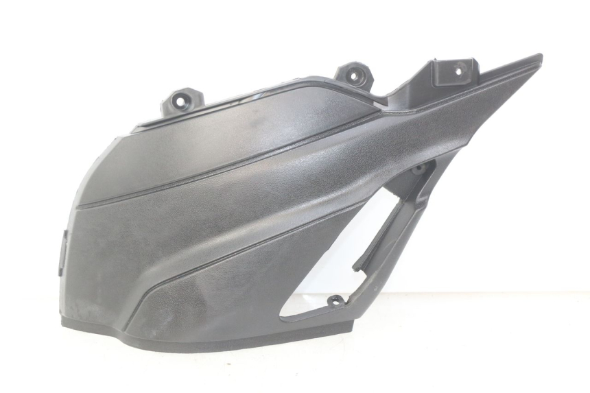 photo de LEFT UNDERSEAT COVER PIAGGIO NEW TYPHOON 50 (2018 - 2021)