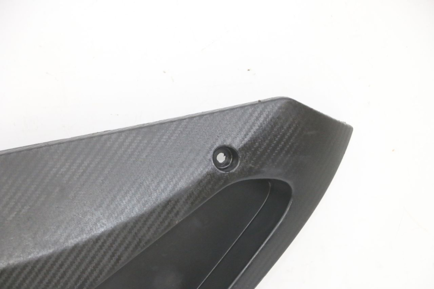 photo de LEFT UNDERSEAT PANEL GILERA RUNNER SL 50 (2006 - 2009)