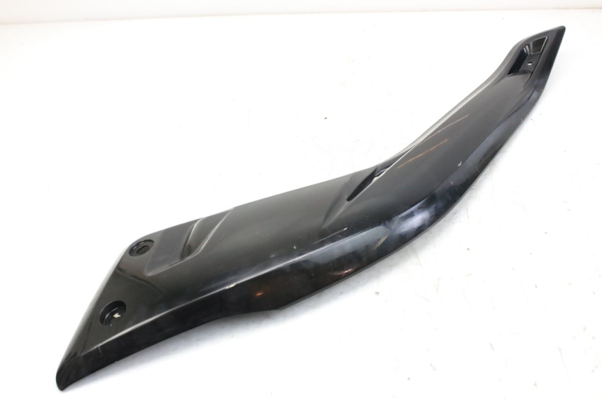 photo de LEFT UNDERSEAT COVER MBK SKYCRUISER 125 (2010 - 2013)