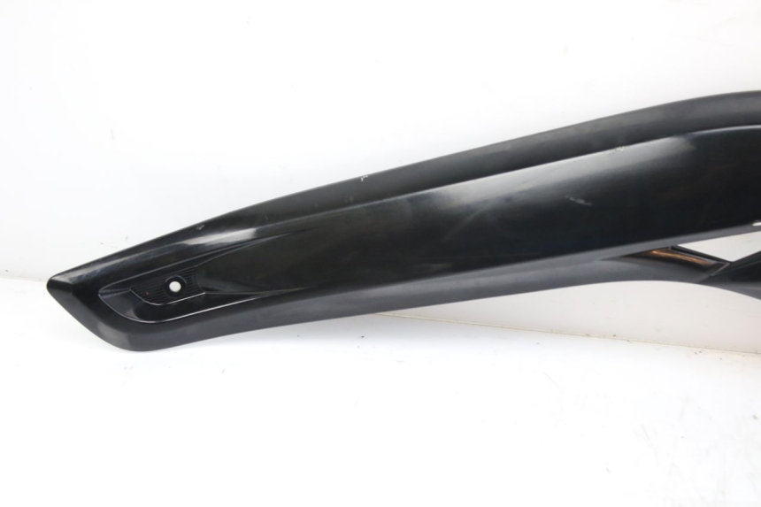 photo de LEFT UNDERSEAT COVER MBK SKYCRUISER 125 (2010 - 2013)
