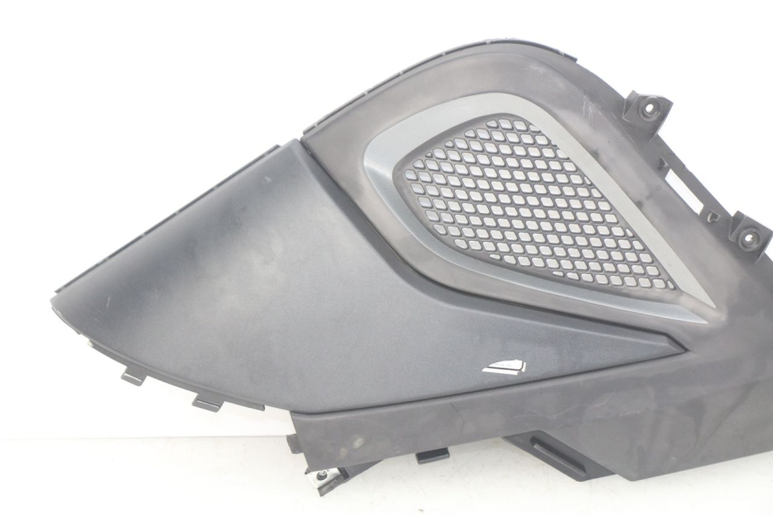 photo de LEFT UNDERSEAT PANEL KYMCO SUPER 8 4T 50 (2018 - 2020)