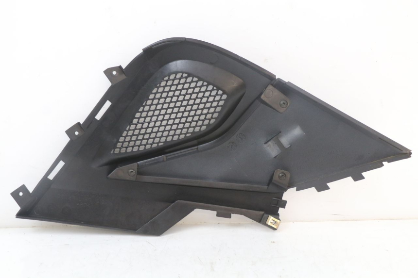 photo de LEFT UNDERSEAT PANEL KYMCO SUPER 8 4T 50 (2018 - 2020)