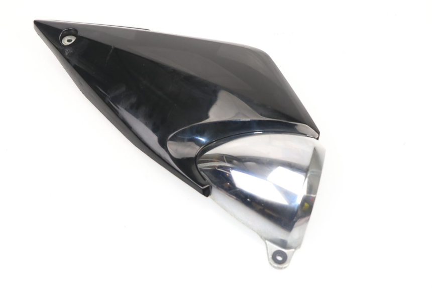 photo de LEFT UNDERSEAT COVER SUZUKI GSF S BANDIT 600 (2000 - 2004)