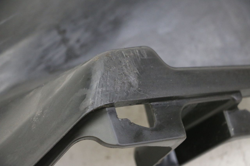 photo de LEFT UNDERSEAT COVER SYM ORBIT III 3 4T 50 (2018 - 2021)