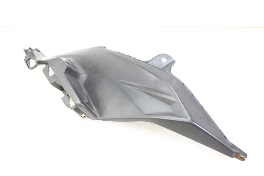 photo de LEFT UNDERSEAT COVER SYM ORBIT III 3 4T 50 (2018 - 2021)
