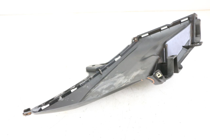 photo de LEFT UNDERSEAT COVER SYM ORBIT III 3 4T 50 (2018 - 2021)