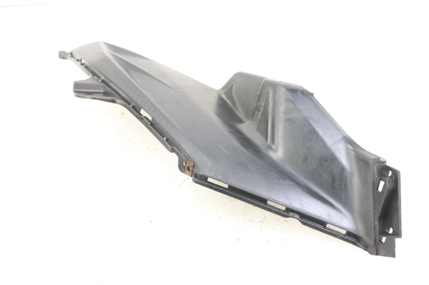 photo de LEFT UNDERSEAT COVER SYM ORBIT III 3 4T 50 (2018 - 2021)