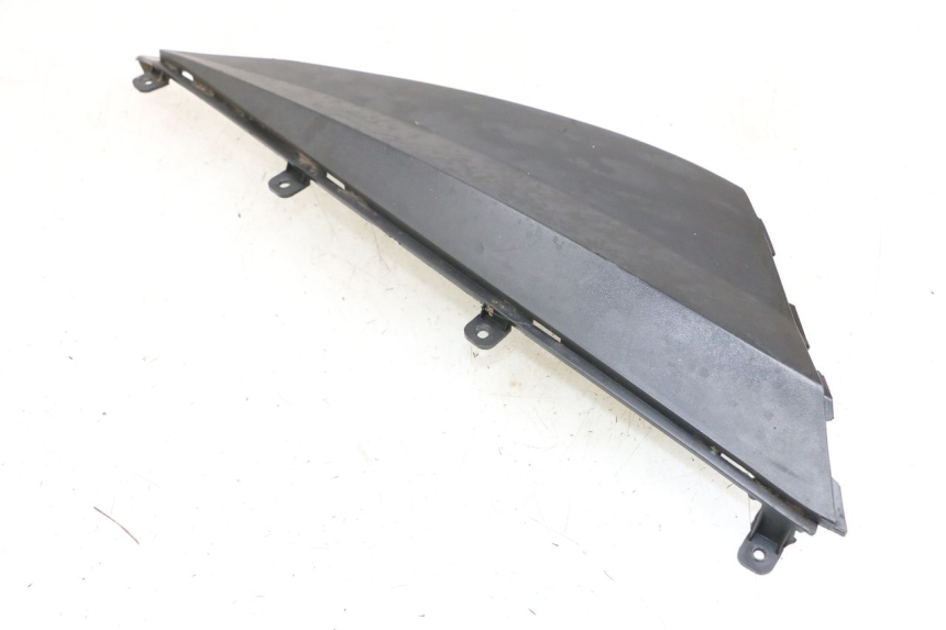 photo de Left side seat cover BEELINE VELOCE 4T 50 (2011 - 2020)