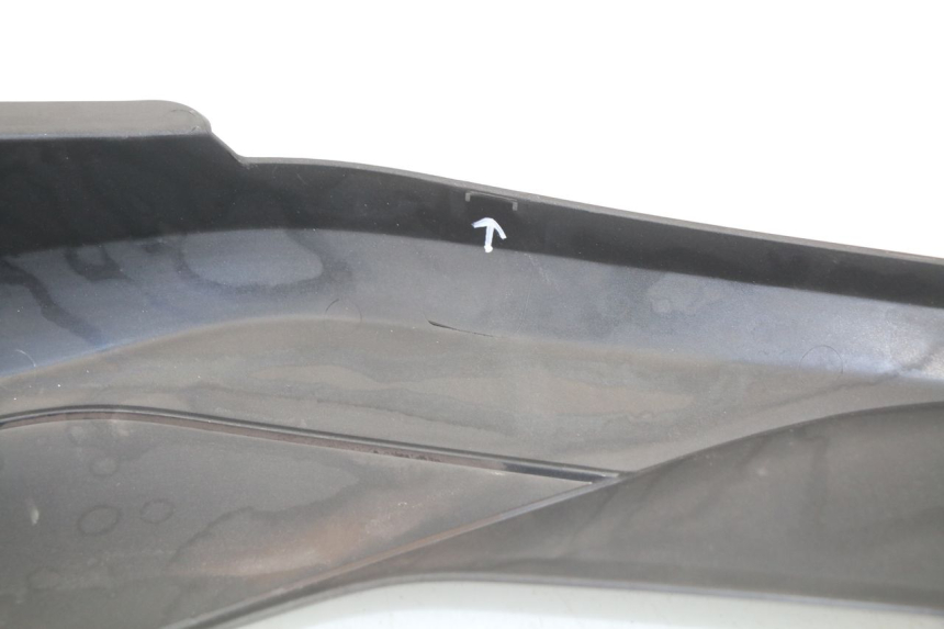 photo de LEFT UNDERSEAT PANEL YAMAHA XMAX X-MAX ABS 125 (2014 - 2016) - Component detail
