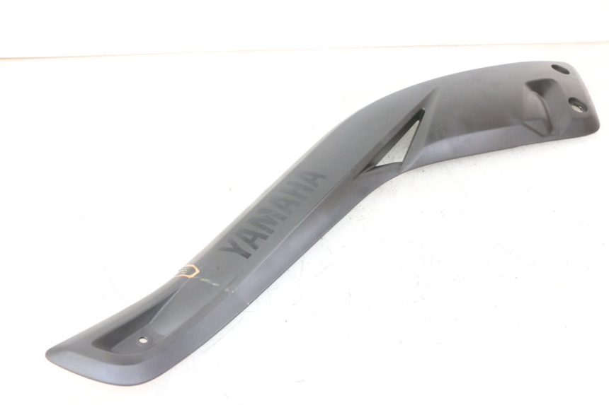 photo de LEFT UNDERSEAT COVER YAMAHA X-MAX XMAX 125 (2010 - 2014)