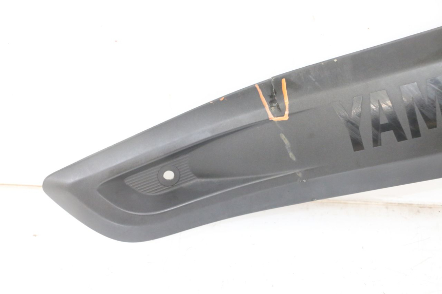 photo de LEFT UNDERSEAT COVER YAMAHA X-MAX XMAX 125 (2010 - 2014)