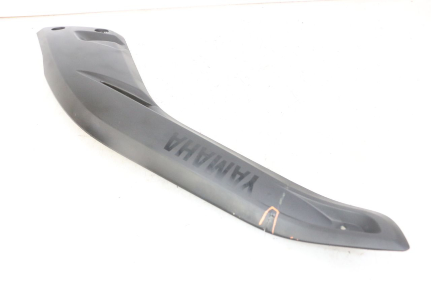photo de LEFT UNDERSEAT COVER YAMAHA X-MAX XMAX 125 (2010 - 2014)