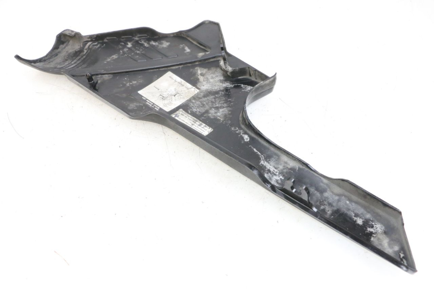 photo de LEFT UNDERSEAT PANEL YAMAHA XJ F 900 (1983 - 1994)