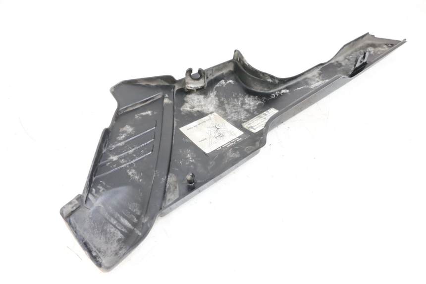 photo de LEFT UNDERSEAT PANEL YAMAHA XJ F 900 (1983 - 1994)