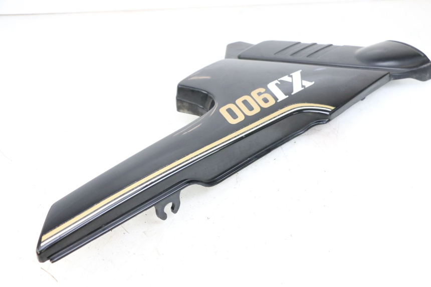 photo de LEFT UNDERSEAT PANEL YAMAHA XJ F 900 (1983 - 1994)