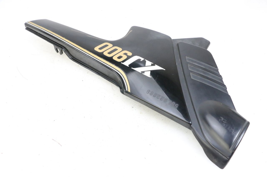photo de LEFT UNDERSEAT PANEL YAMAHA XJ F 900 (1983 - 1994)