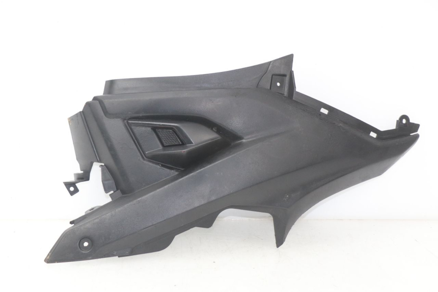 photo de LEFT UNDERSEAT PANEL YAMAHA AEROX NAKED 2T 50 (2013 - 2017)