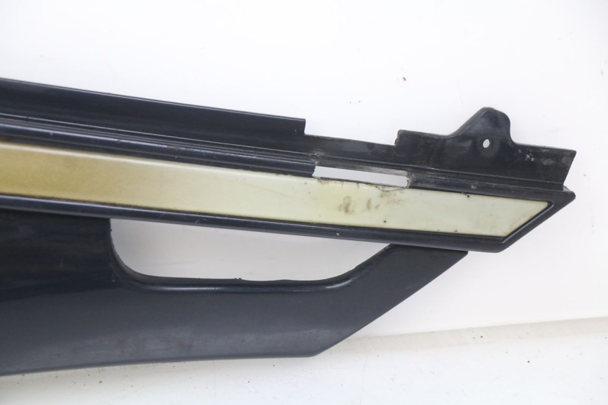 photo de LEFT UNDERSEAT COVER YAMAHA FJ 3CX 1200 (1986 - 1996)