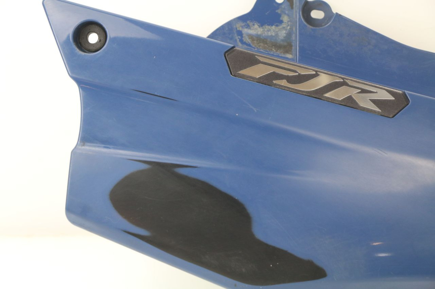 photo de LEFT UNDERSEAT PANEL YAMAHA FJR ABS 1300 (2006 - 2012)