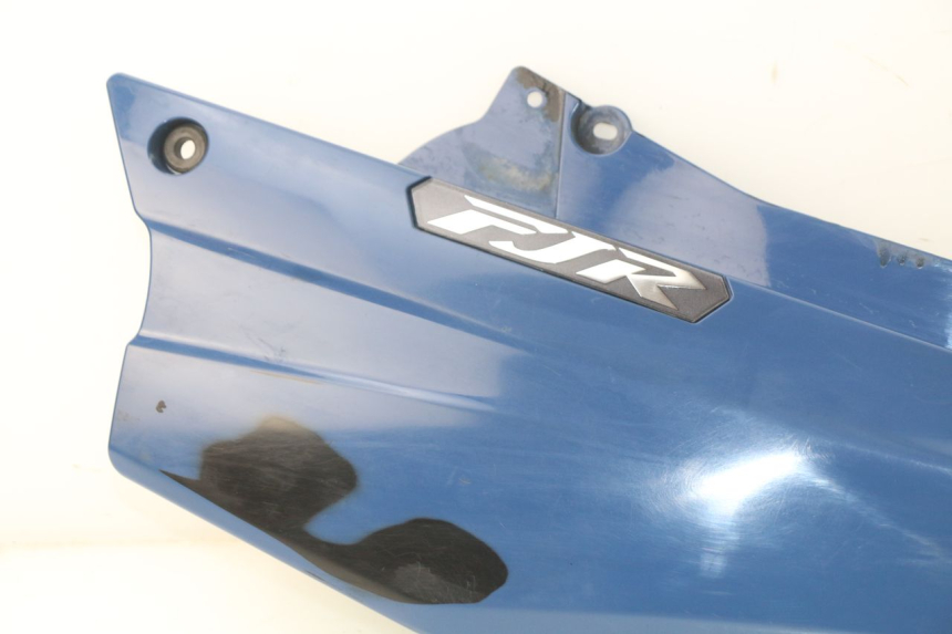 photo de LEFT UNDERSEAT PANEL YAMAHA FJR ABS 1300 (2006 - 2012)