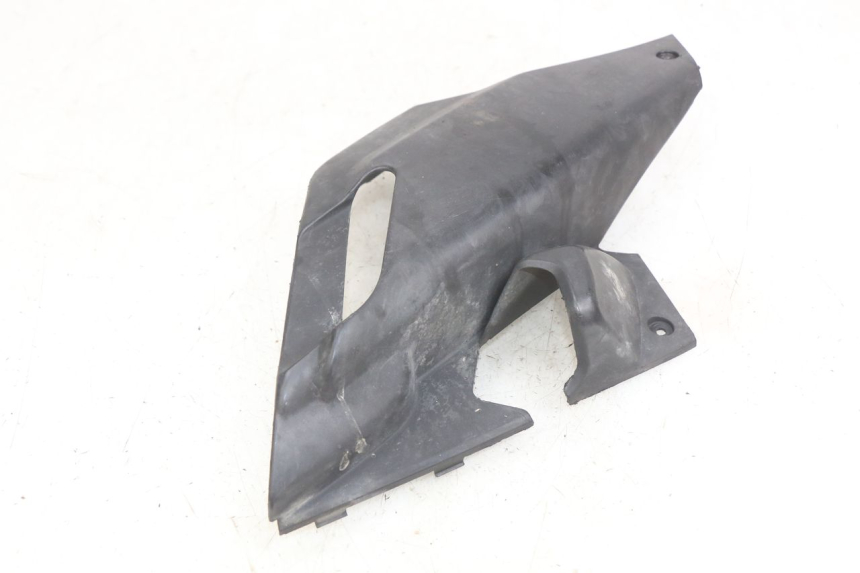 photo de LEFT UNDERSEAT COVER YAMAHA X-MAX XMAX 250 (2006 - 2009)