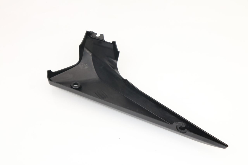 photo de LEFT UNDERSEAT PANEL YAMAHA XJ6 600 (2008 - 2016)