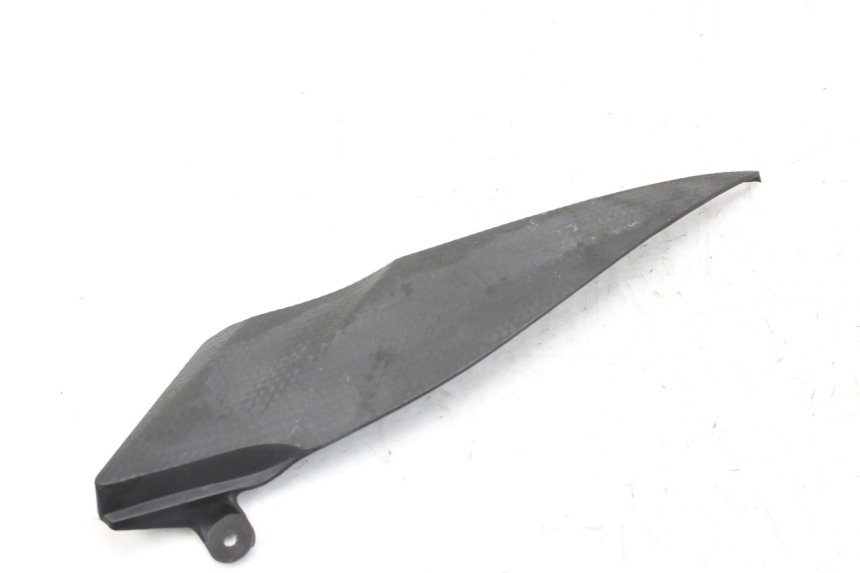 photo de LEFT UNDERSEAT COVER YAMAHA YZF R1 1000 (2007 - 2008)