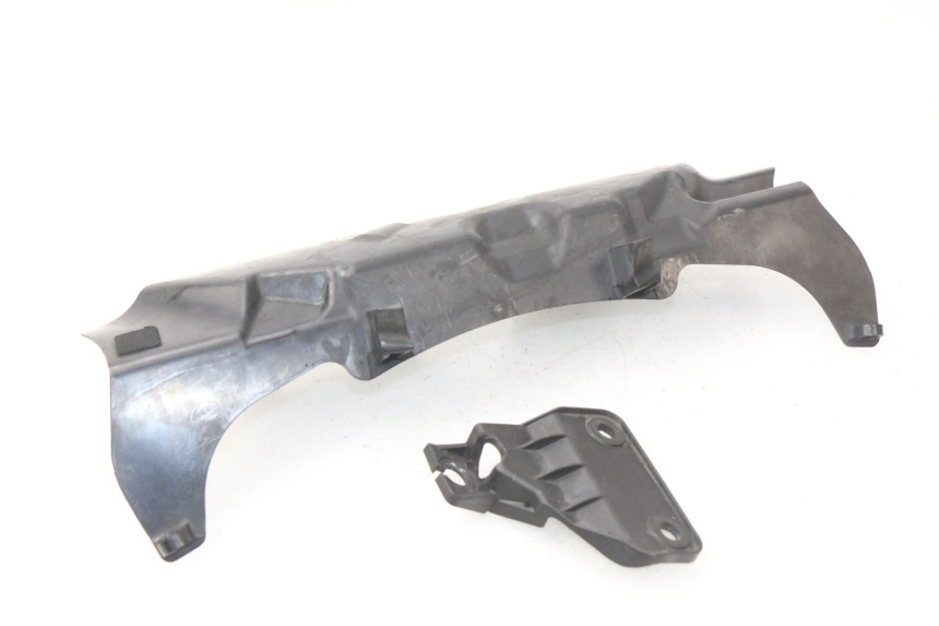 photo de UNDERSEAT PANEL SUZUKI GSX-R GSXR 750 (2011 - 2016)