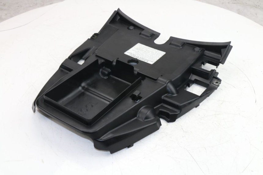 photo de UNDERSEAT PANEL HONDA FJS SILVER WING SILVERWING 400 (2005 - 2008)