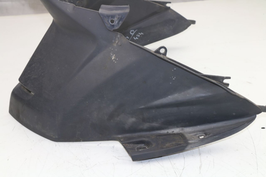 photo de UNDERSEAT PANEL HONDA SCV LEAD 100 (2003 - 2007)