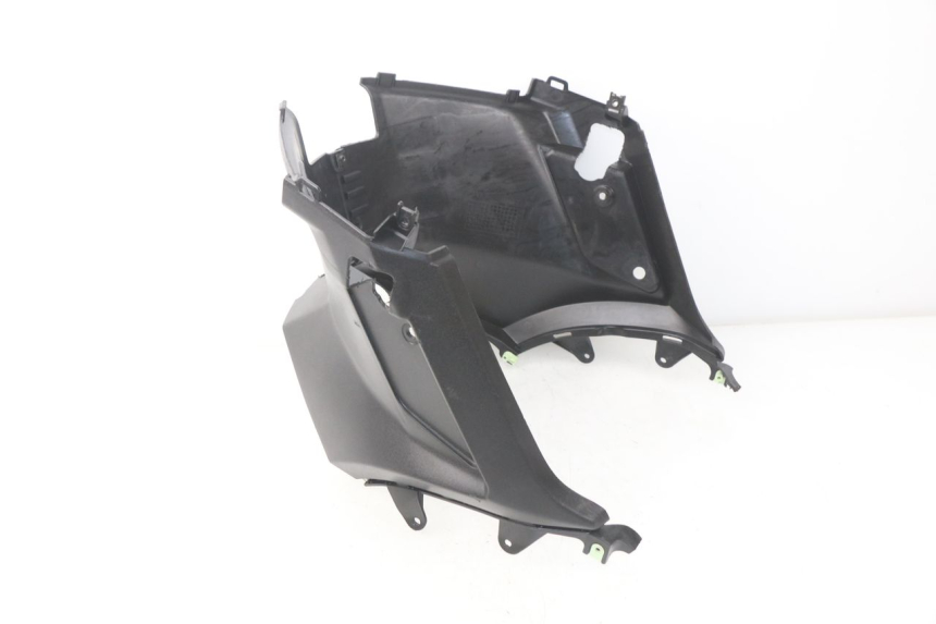 photo de UNDERSEAT COVER PEUGEOT KISBEE 4T 50 (2010 - 2017)