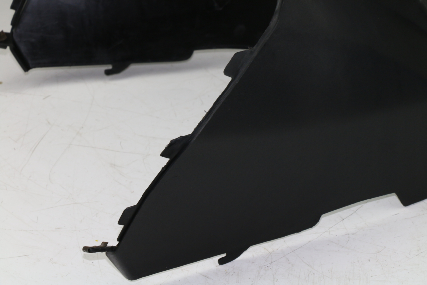 photo de UNDERSEAT COVER PEUGEOT VIVACITY NEW 4T 50 (2008 - 2017)