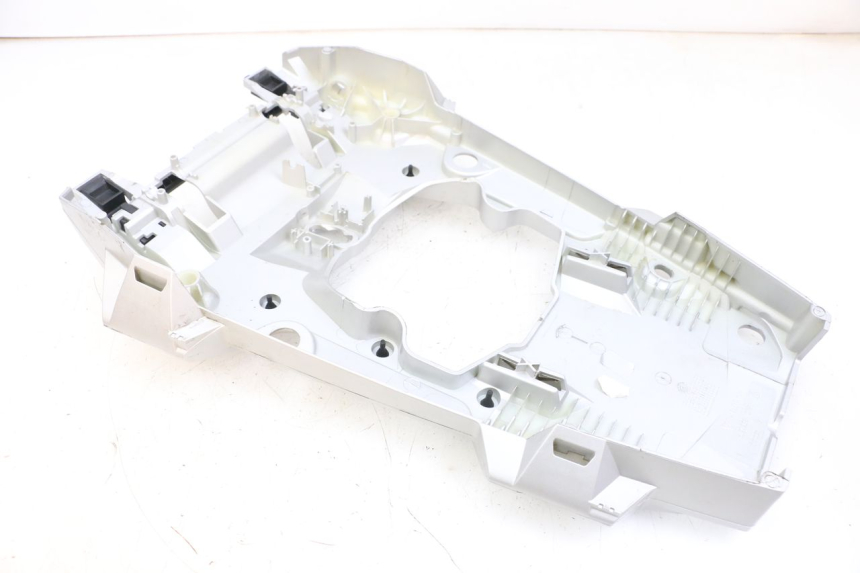 photo de UNDERSEAT PANEL BMW R GS 1250 (2021 - 2024) - Zoom on usage condition