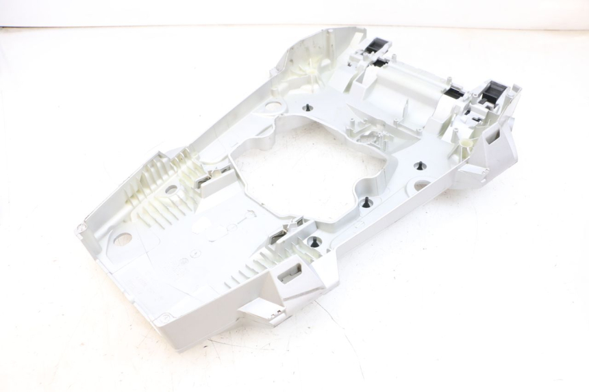 photo de UNDERSEAT PANEL BMW R GS 1250 (2021 - 2024) - Product overview