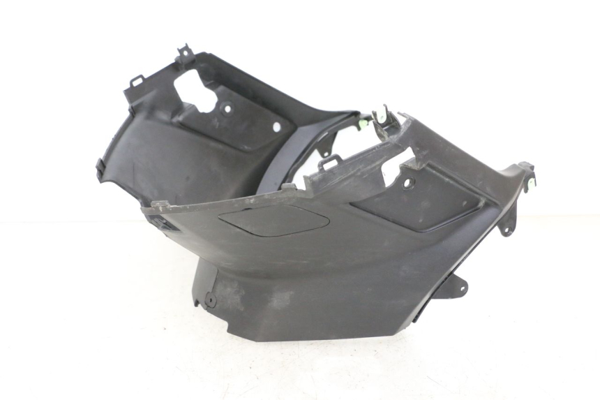 photo de UNDERSEAT PANEL PEUGEOT STREETZONE I 2T 50 (2018 - 2020)