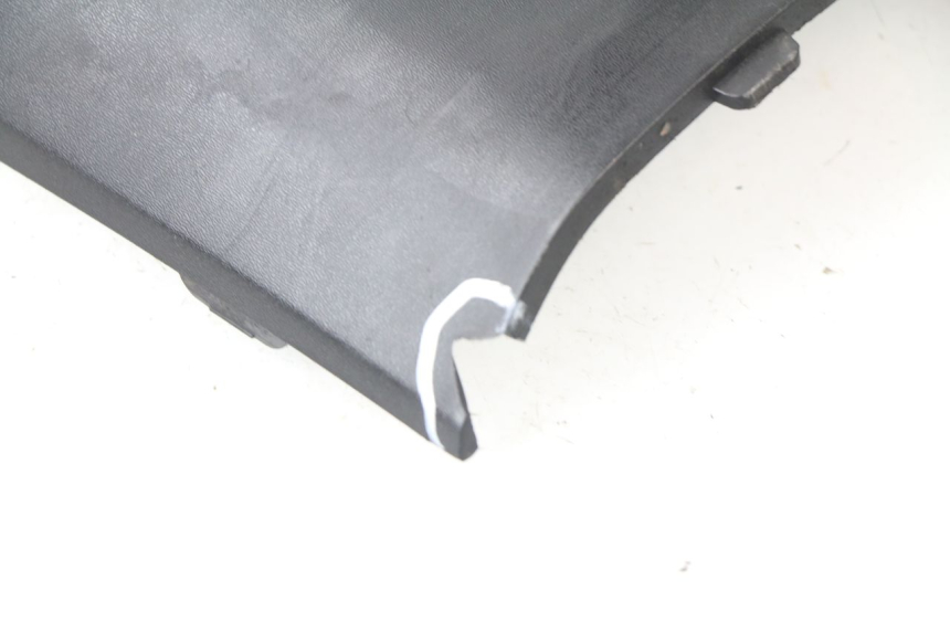 photo de UNDERSEAT COVER SUZUKI AN BURGMAN 400 (2006 - 2010)