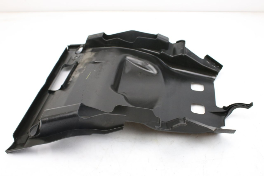 photo de UNDERSEAT COVER SUZUKI AN BURGMAN 400 (2006 - 2010)